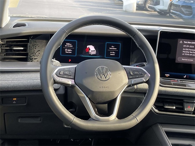 2025 Volkswagen Tiguan S photo 12