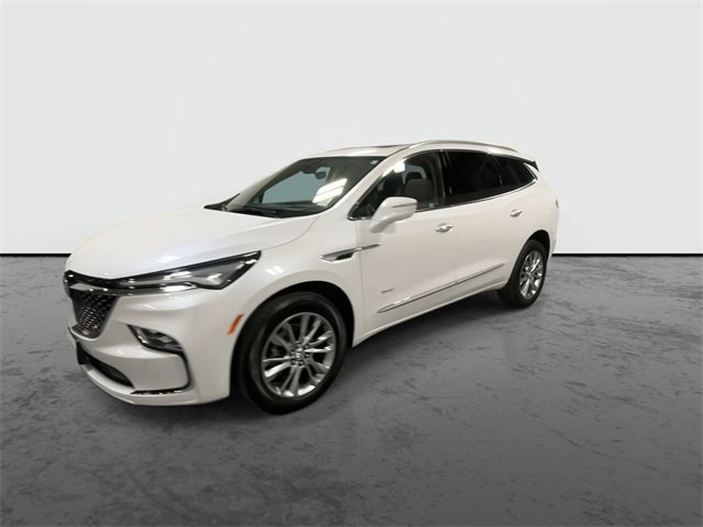 2023 Buick Enclave Avenir photo 2