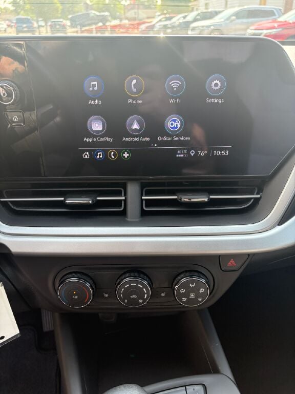 2024 Chevrolet Trax photo 11