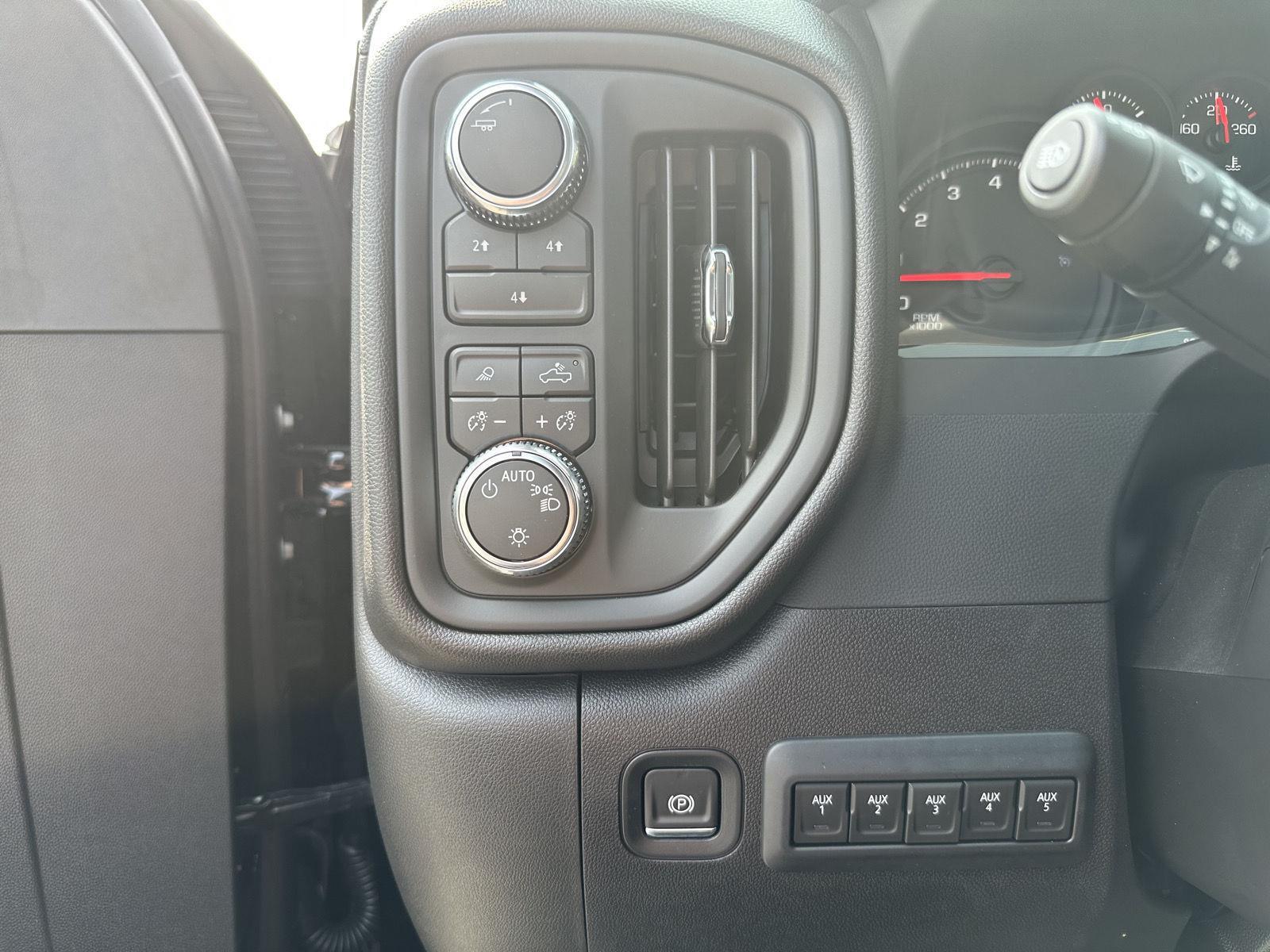 2025 Gmc Sierra 2500 HD Pro photo 18
