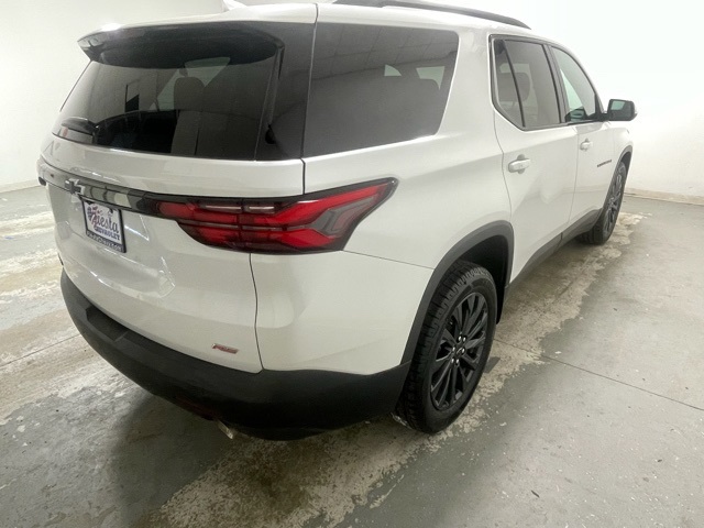 2023 Chevrolet Traverse RS photo 3