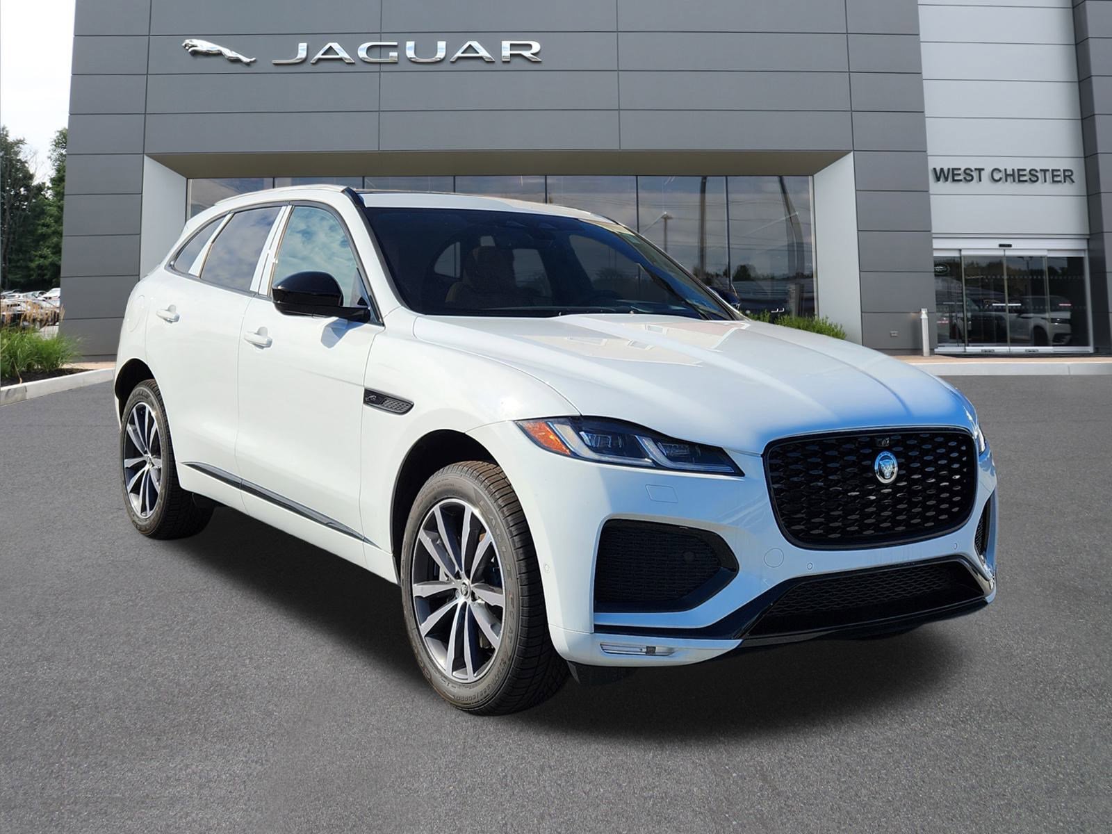 2026 Jaguar F-PACE P250 R-Dynamic S photo 2