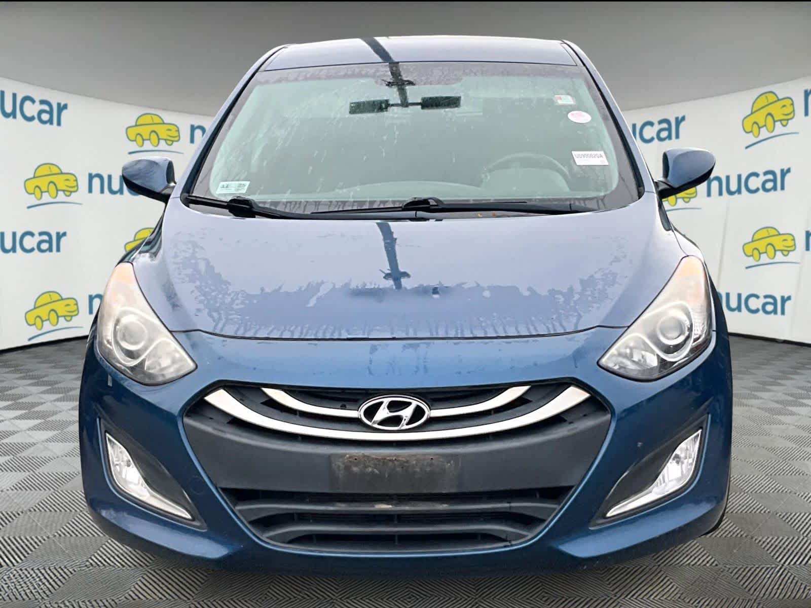 2015 Hyundai Elantra GT photo 2