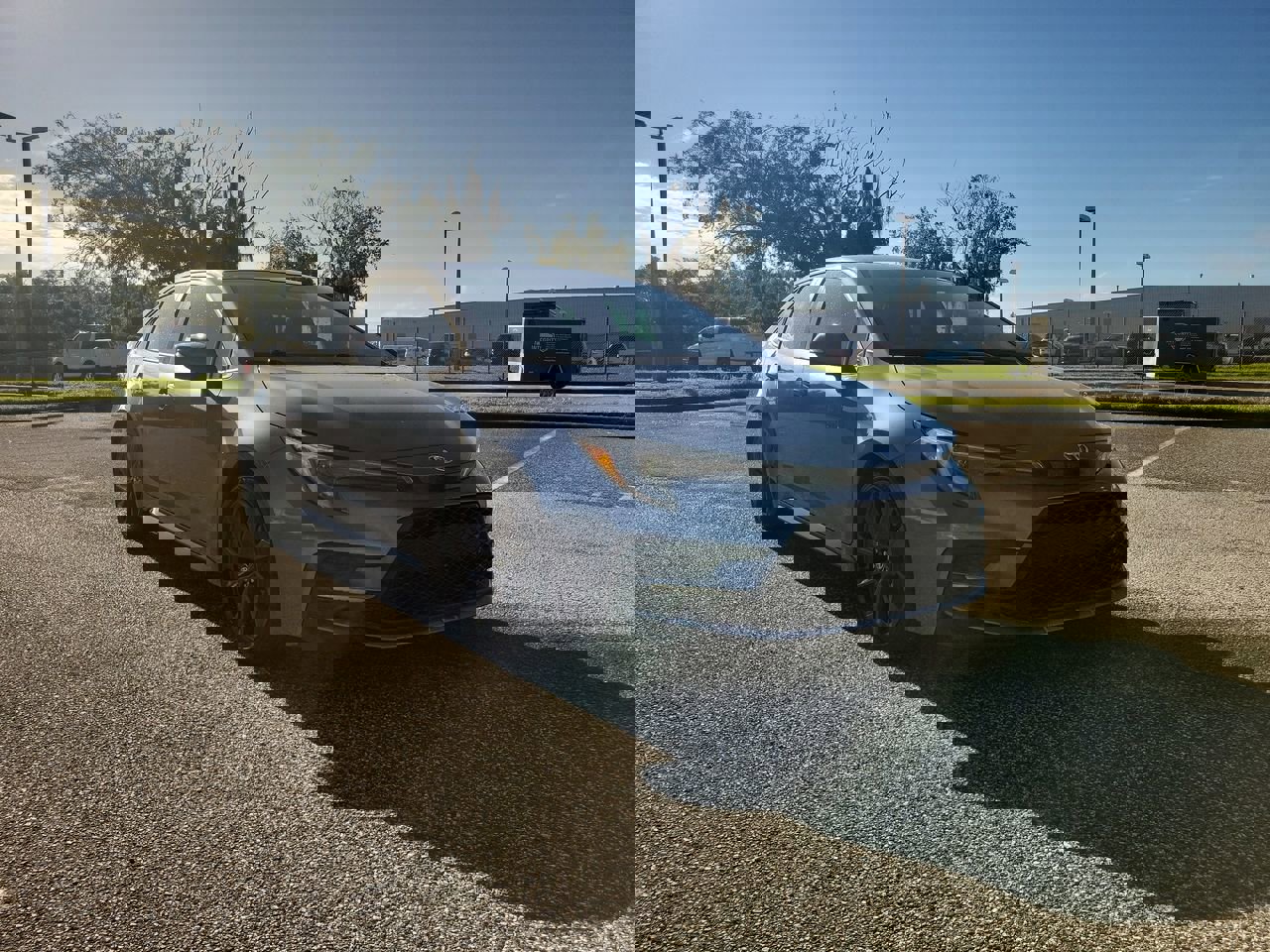 2024 Toyota Corolla SE's photo