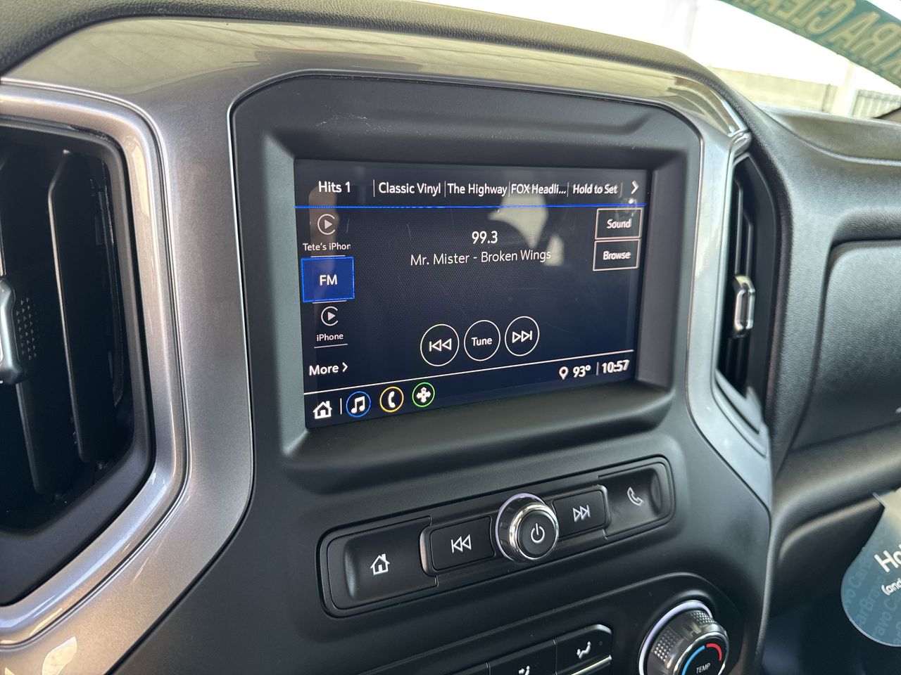 2025 Chevrolet Silverado 1500 Custom photo 14