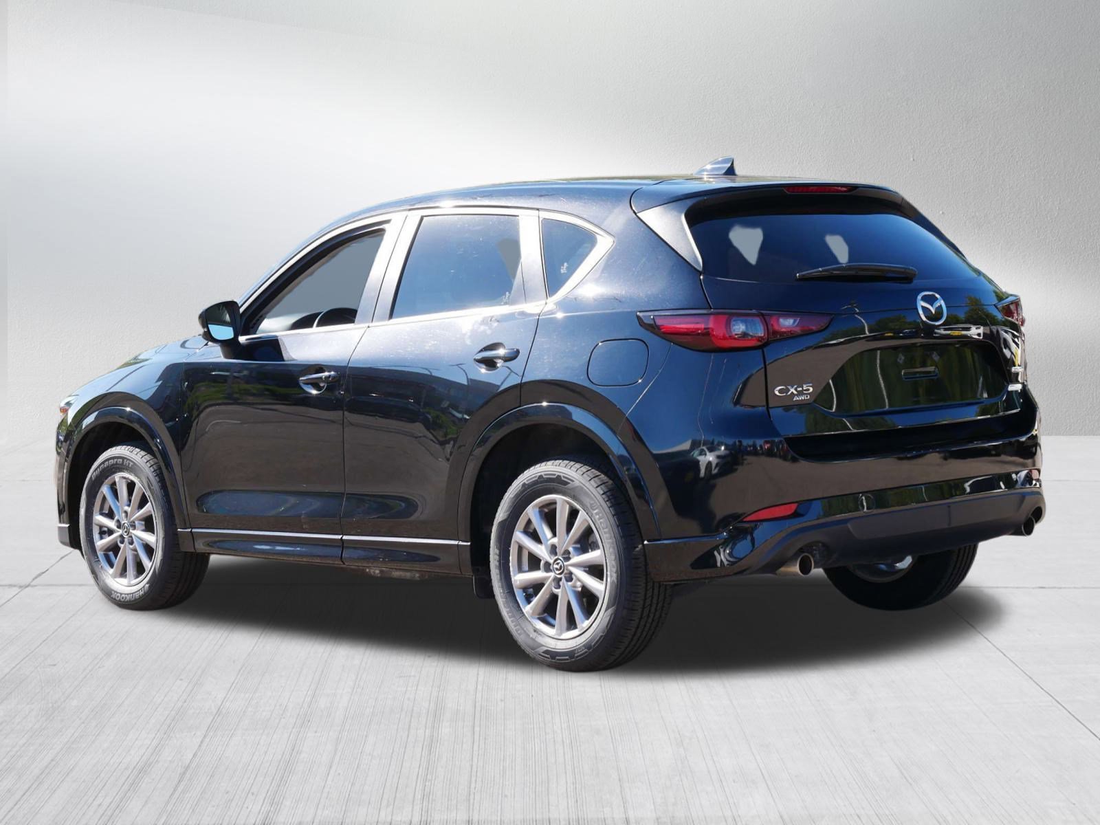 2024 Mazda CX-5 2.5 Select photo 5