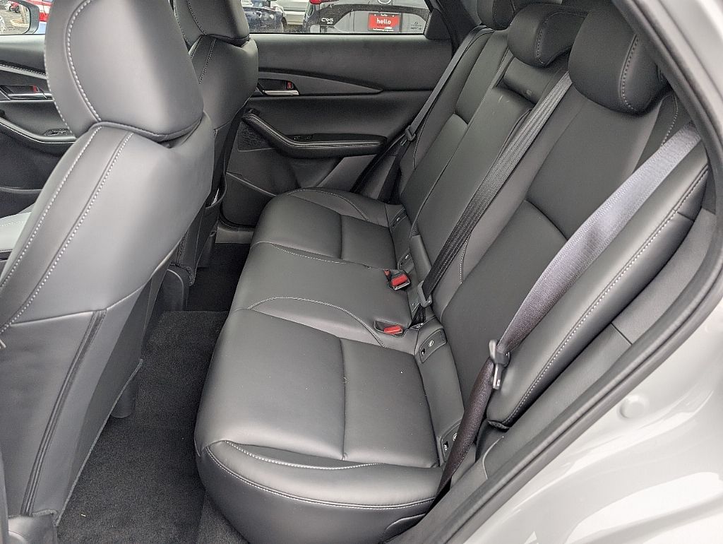 2025 Mazda CX-30 2.5 S Preferred photo 18