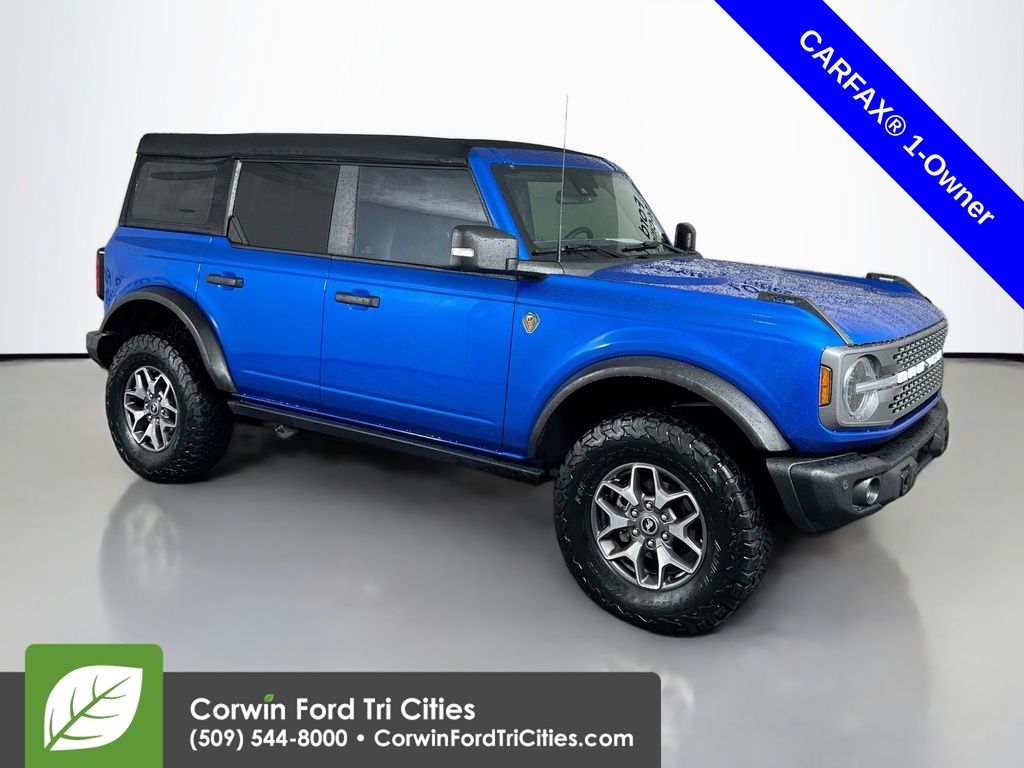 2023 Ford Bronco 4-Door Badlands's photo