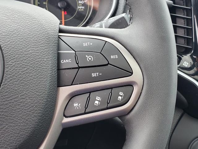 2022 Jeep Cherokee Limited photo 10