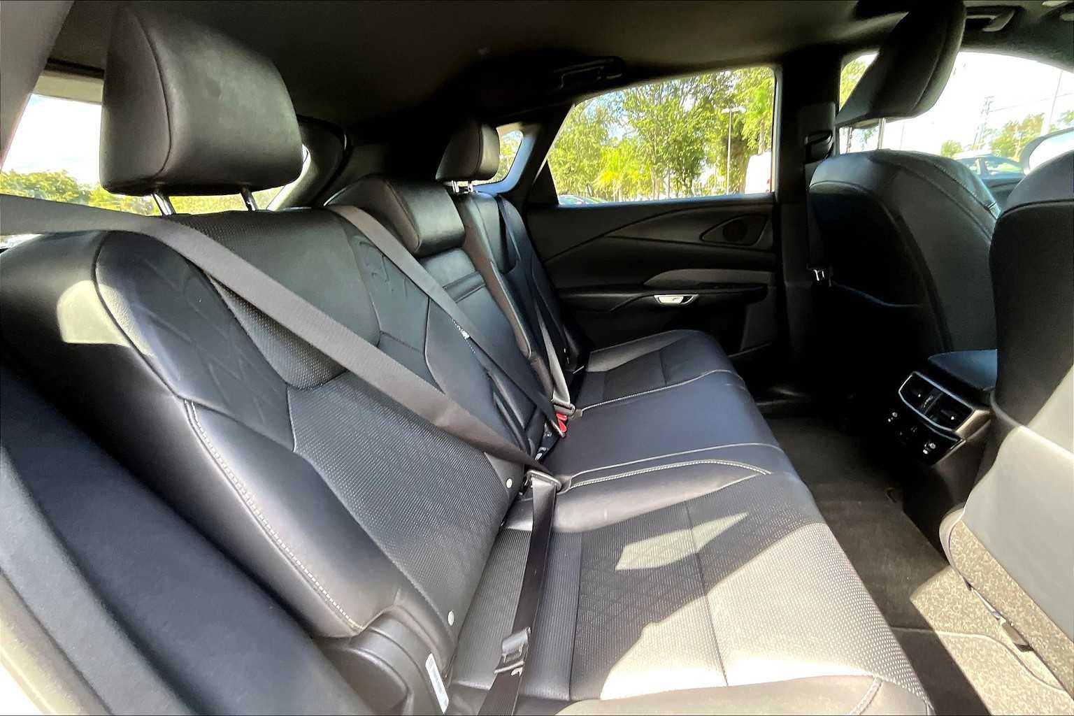 2024 Lexus RX Premium photo 18