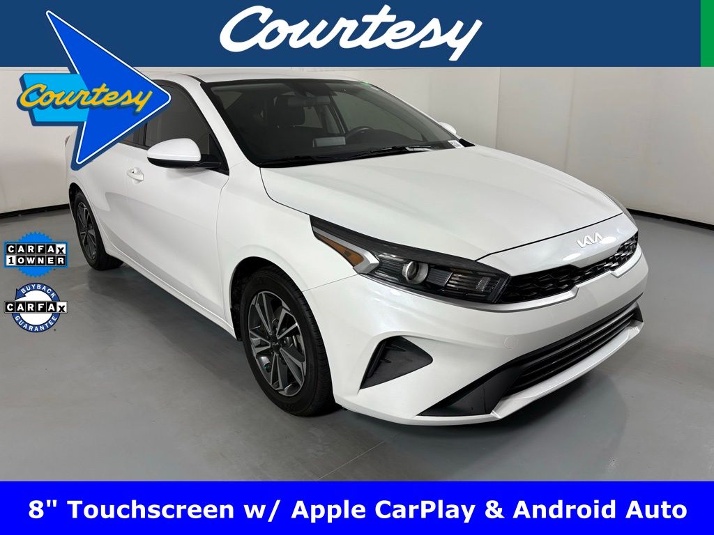 2023 Kia Forte LXS's photo