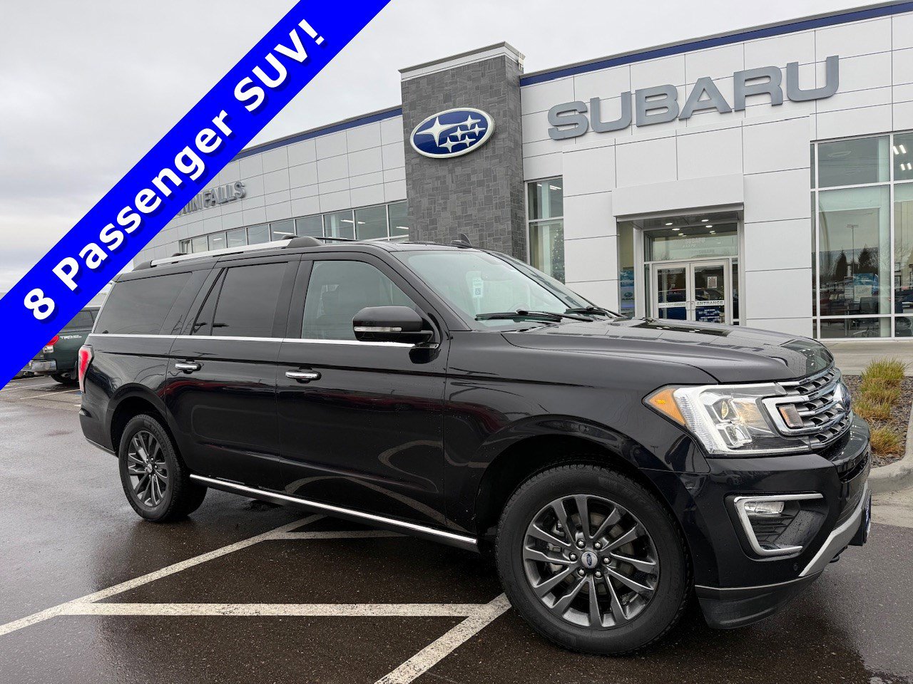 2021 Ford Expedition Limited's photo