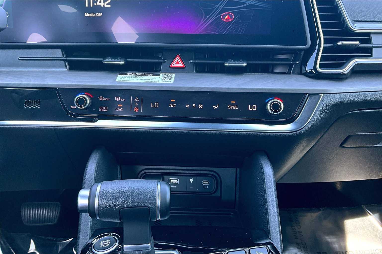 2023 Kia Sportage X-Line photo 32