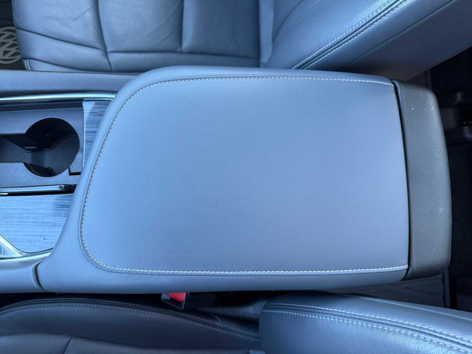 2018 Buick Enclave Premium photo 32