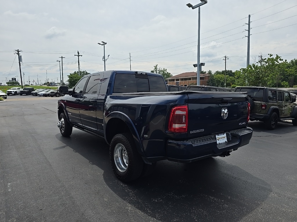 2022 Ram 3500 Laramie photo 4