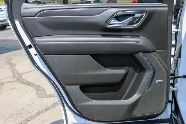 2022 Chevrolet Tahoe RST photo 16