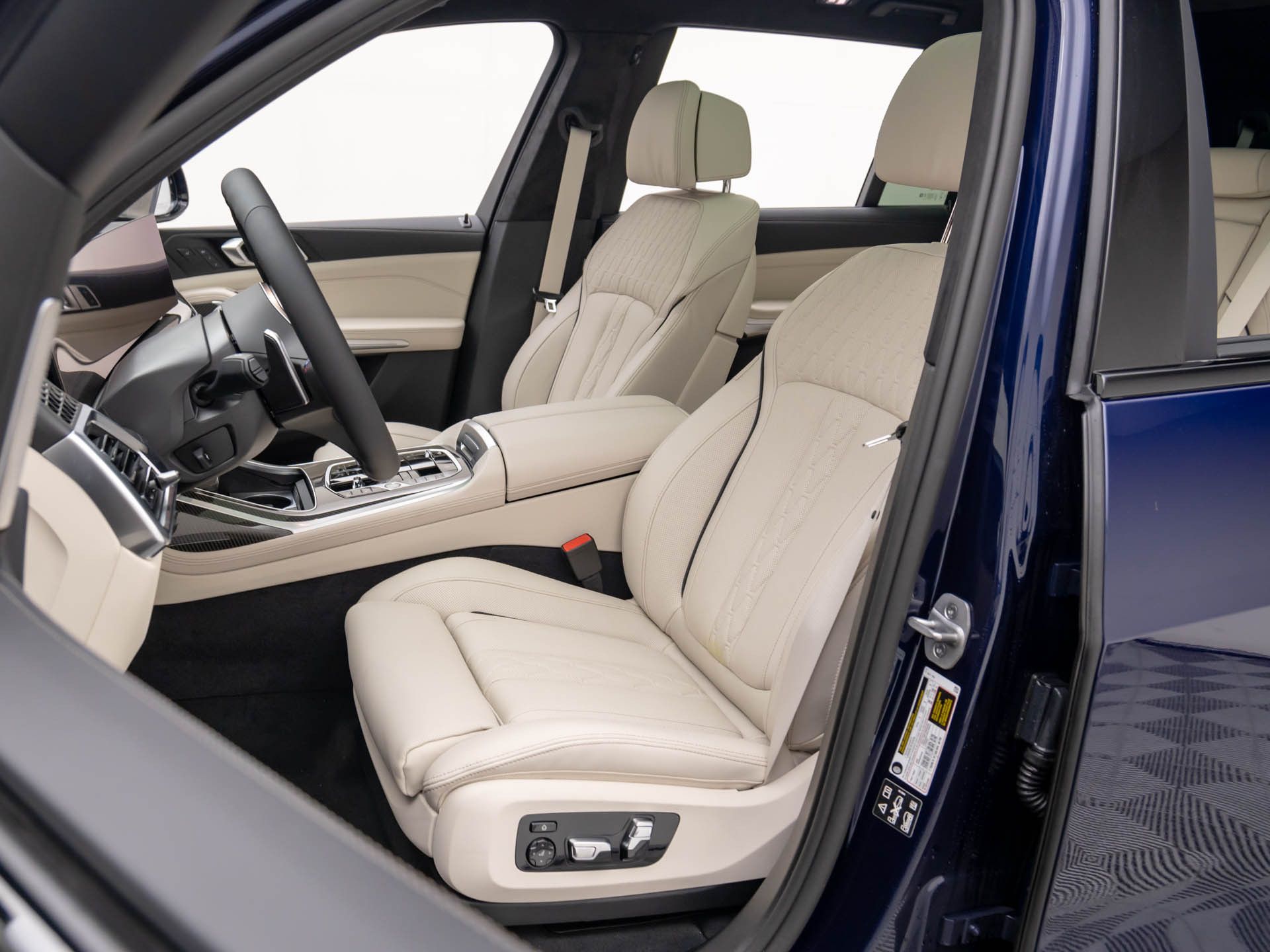 2026 Bmw X7 M60i photo 14