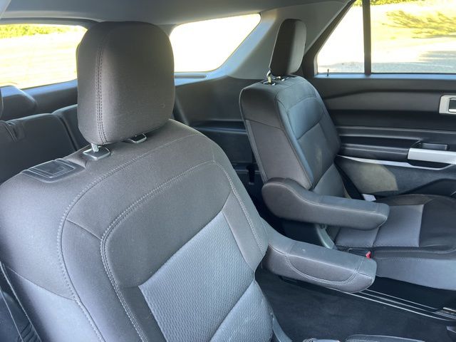 2022 Ford Explorer XLT photo 28