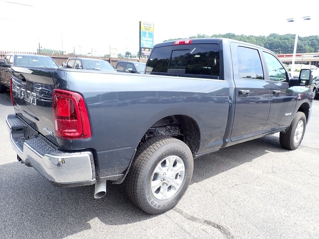 2025 Ram 2500 Big Horn photo 6