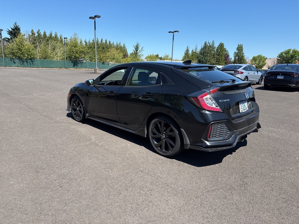 2018 Honda Civic Sport Hatchback photo 4