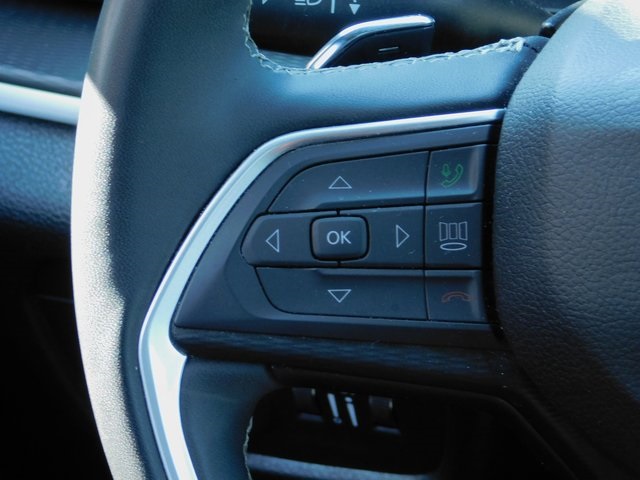 2023 Jeep Grand Cherokee Altitude photo 18