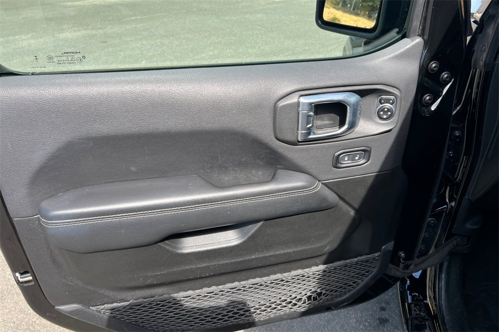 2023 Jeep Gladiator Overland photo 15