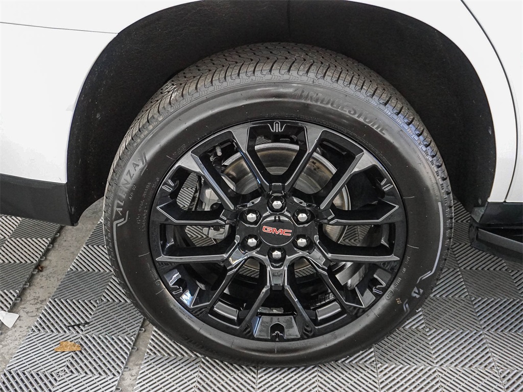 2022 Gmc Yukon SLT photo 9