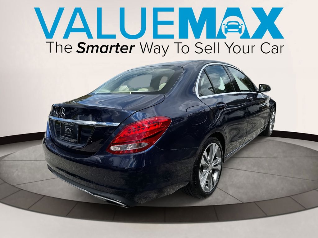 2016 Mercedes Benz C 300 photo 3