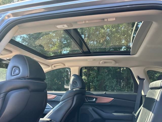 2022 Acura MDX SH-AWD Technology photo 8