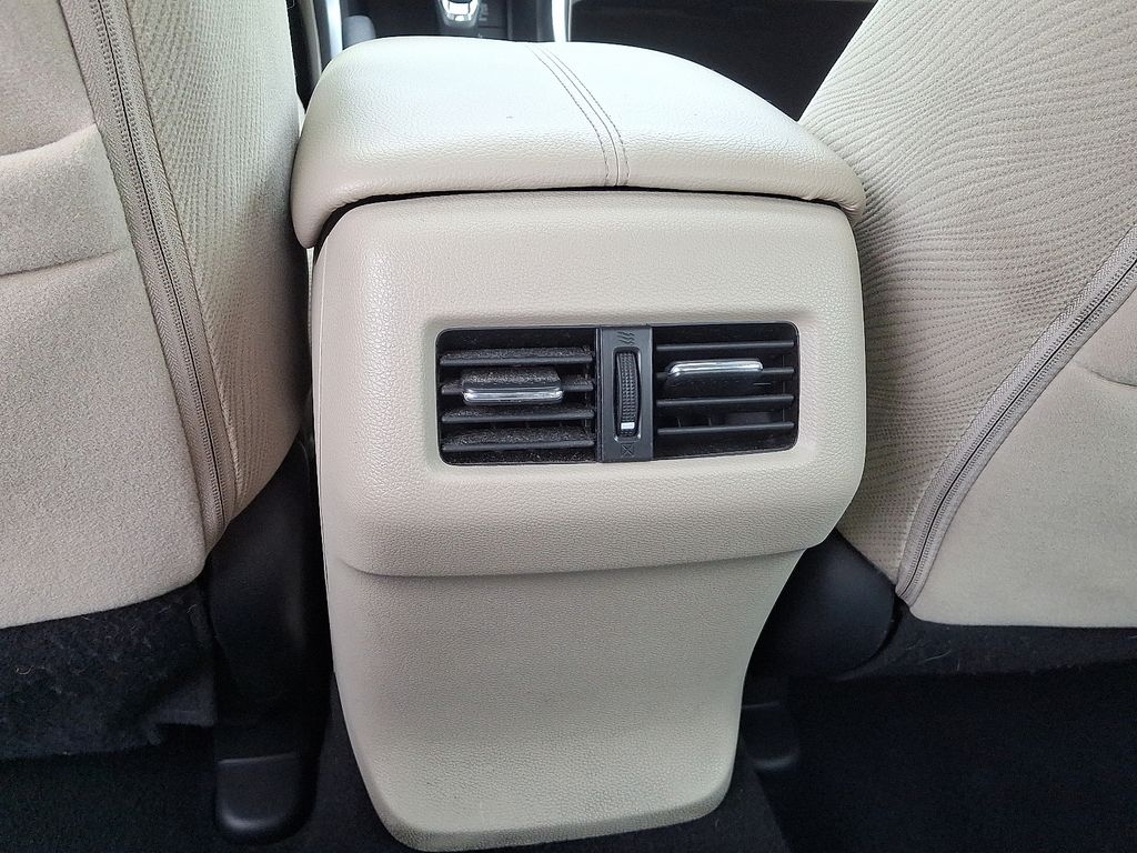 2015 Honda Accord EX photo 9