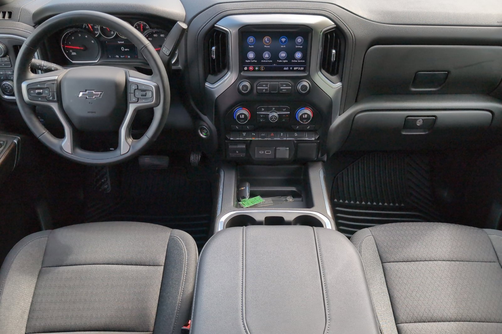2023 Chevrolet Silverado LT photo 13