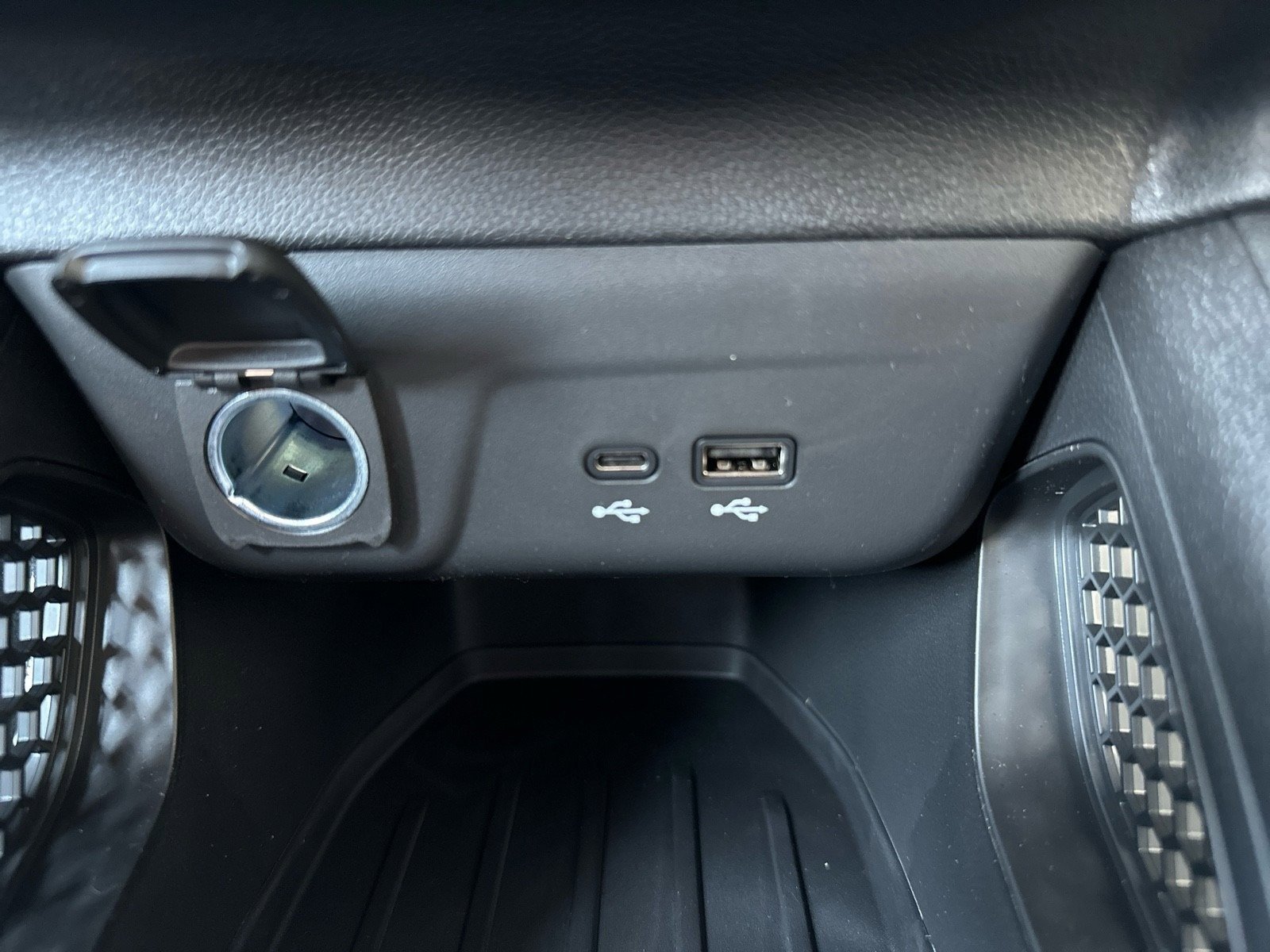 2026 Chevrolet Trailblazer LT photo 19