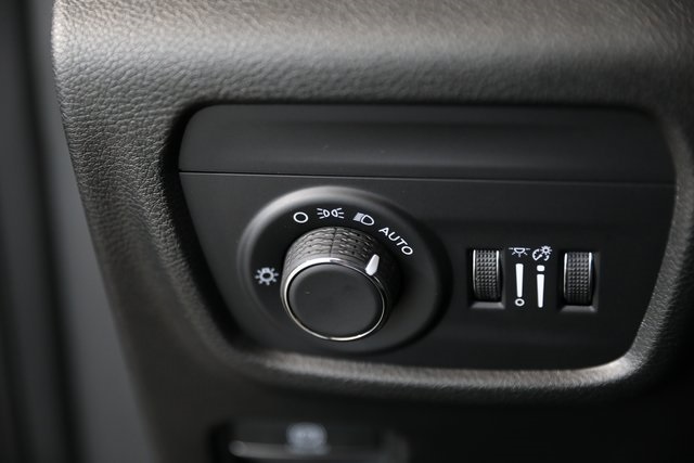 2025 Jeep Grand Cherokee Altitude X photo 8