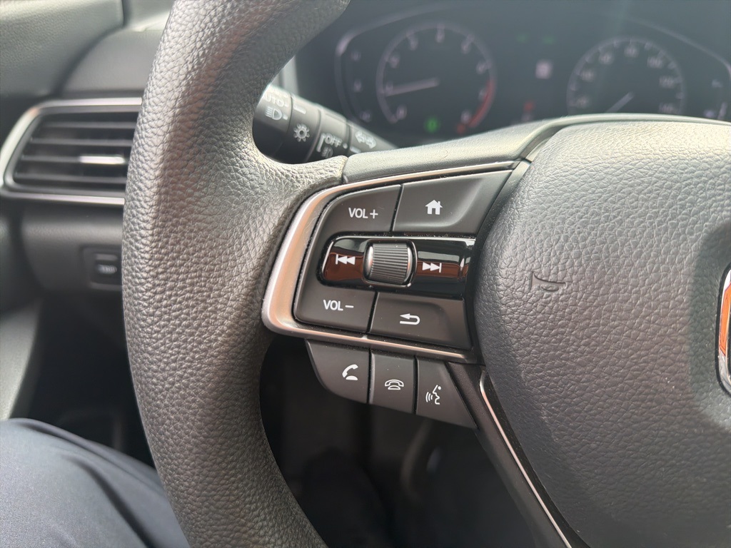 2020 Honda Accord EX photo 17