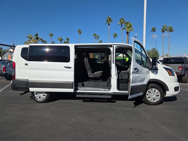 2023 Ford Transit photo 2