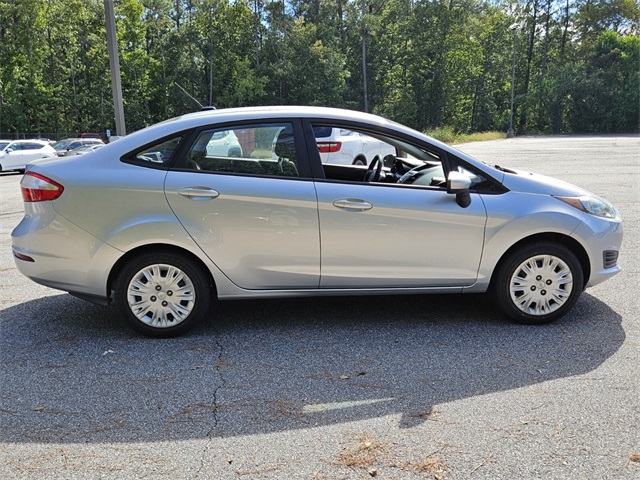 2018 Ford Fiesta S photo 12
