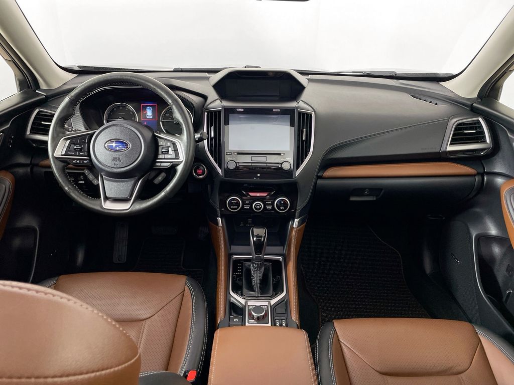 2022 Subaru Forester Touring photo 21