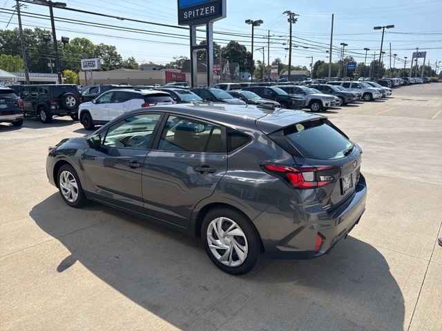 2024 Subaru Impreza Base photo 6