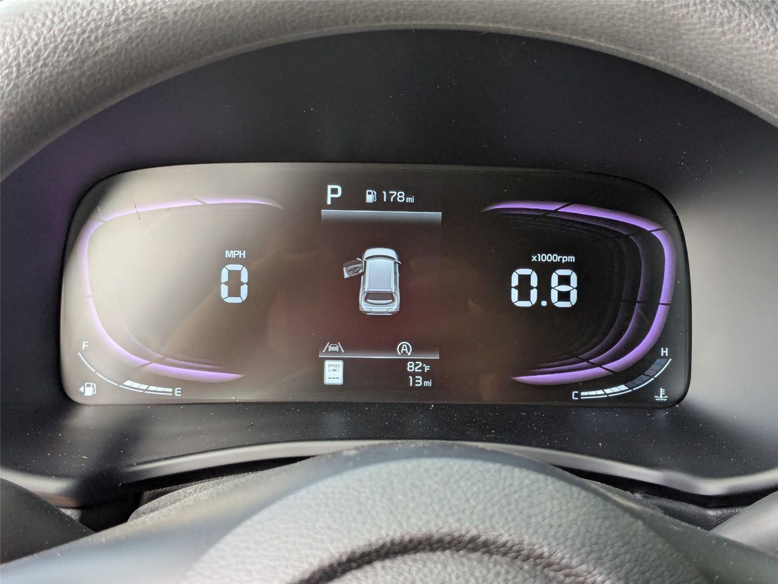 2025 Kia Soul LX photo 13