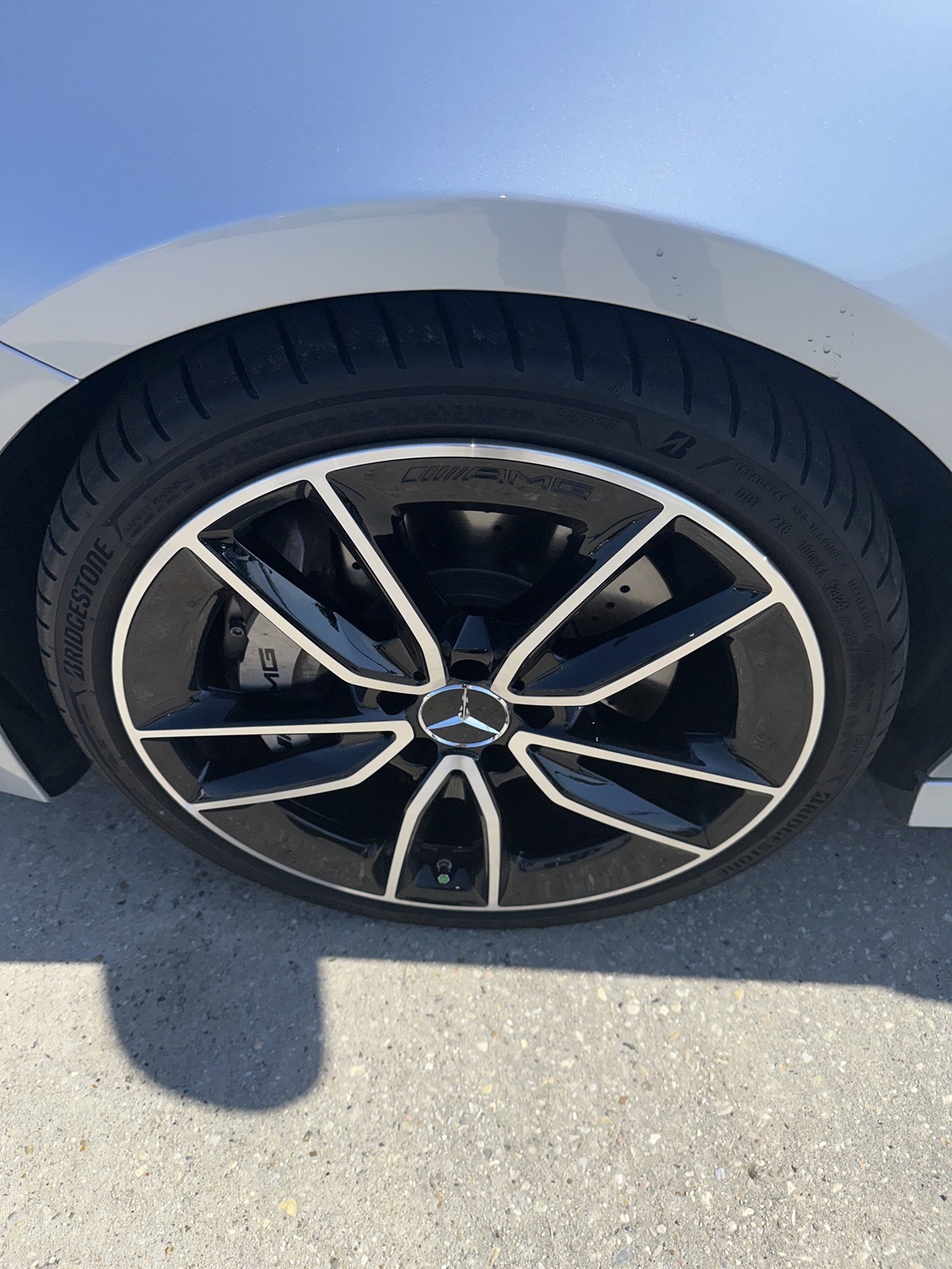 2025 Mercedes Benz CLA 35 photo 3