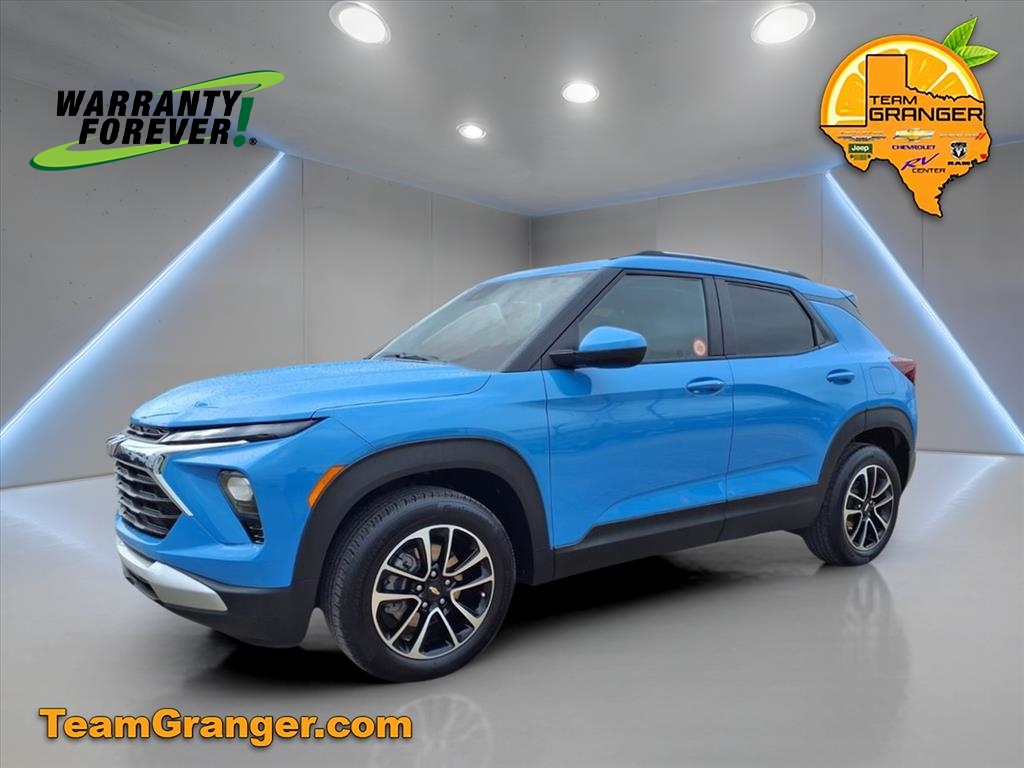 2024 Chevrolet Trailblazer LT photo 3