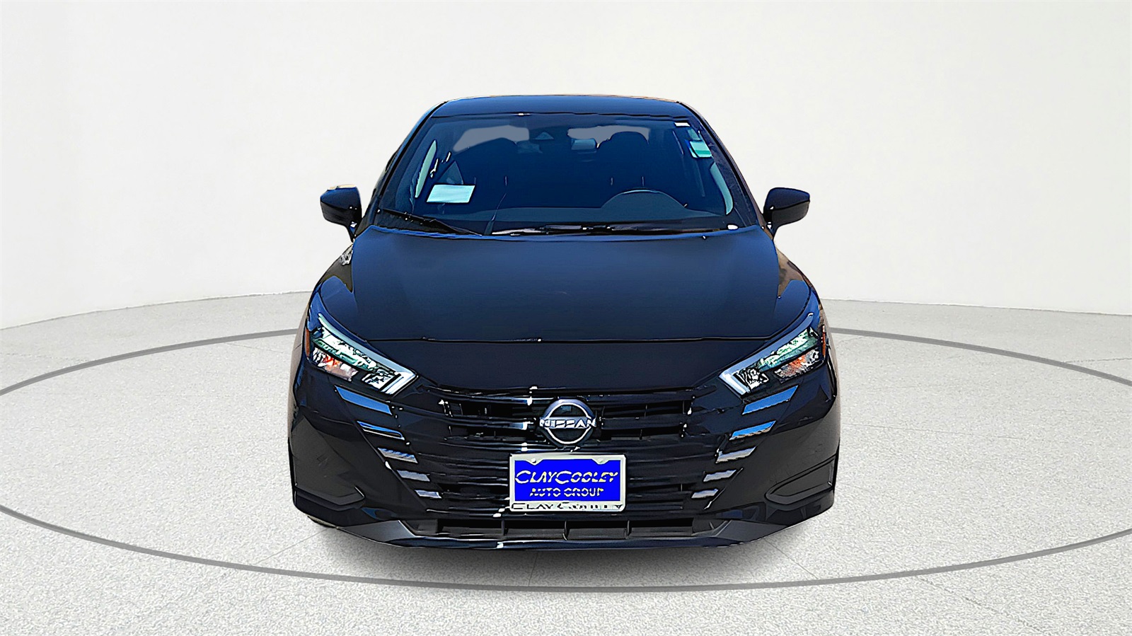 2025 Nissan Versa SV photo 2