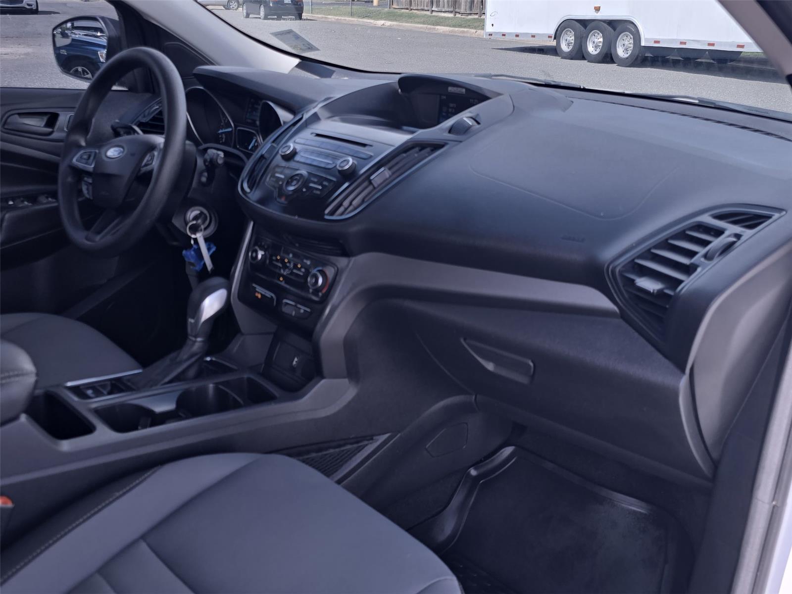 2018 Ford Escape S photo 23
