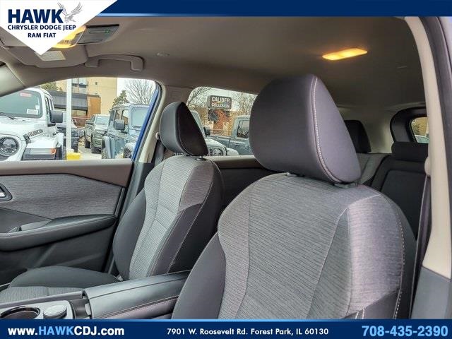 2023 NISSAN ROGUE - Image 10