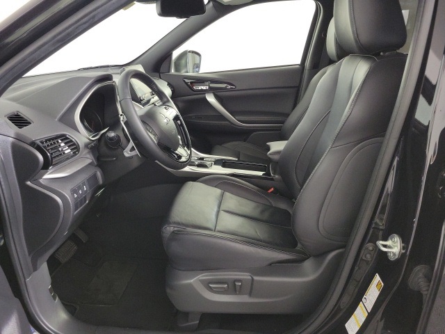 2022 Mitsubishi Eclipse Cross SEL photo 9