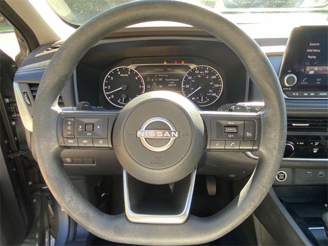 2023 Nissan Rogue S photo 16