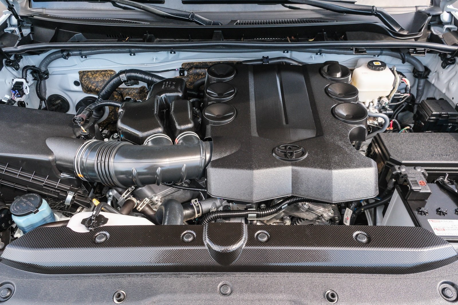 2024 Toyota 4Runner SR5 Premium photo 20