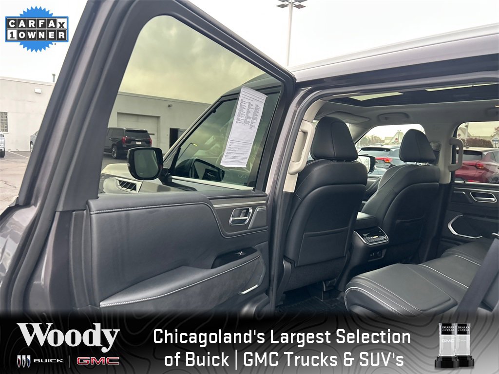 2025 INFINITI QX80 - Image 31