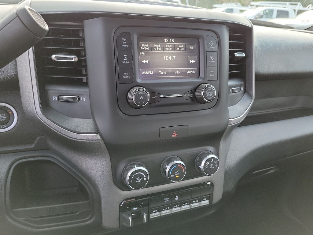 2023 Ram 5500 Tradesman photo 6