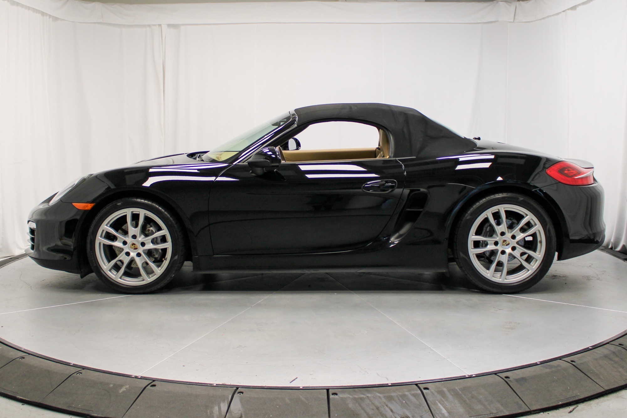 2014 Porsche Boxster Base photo 2